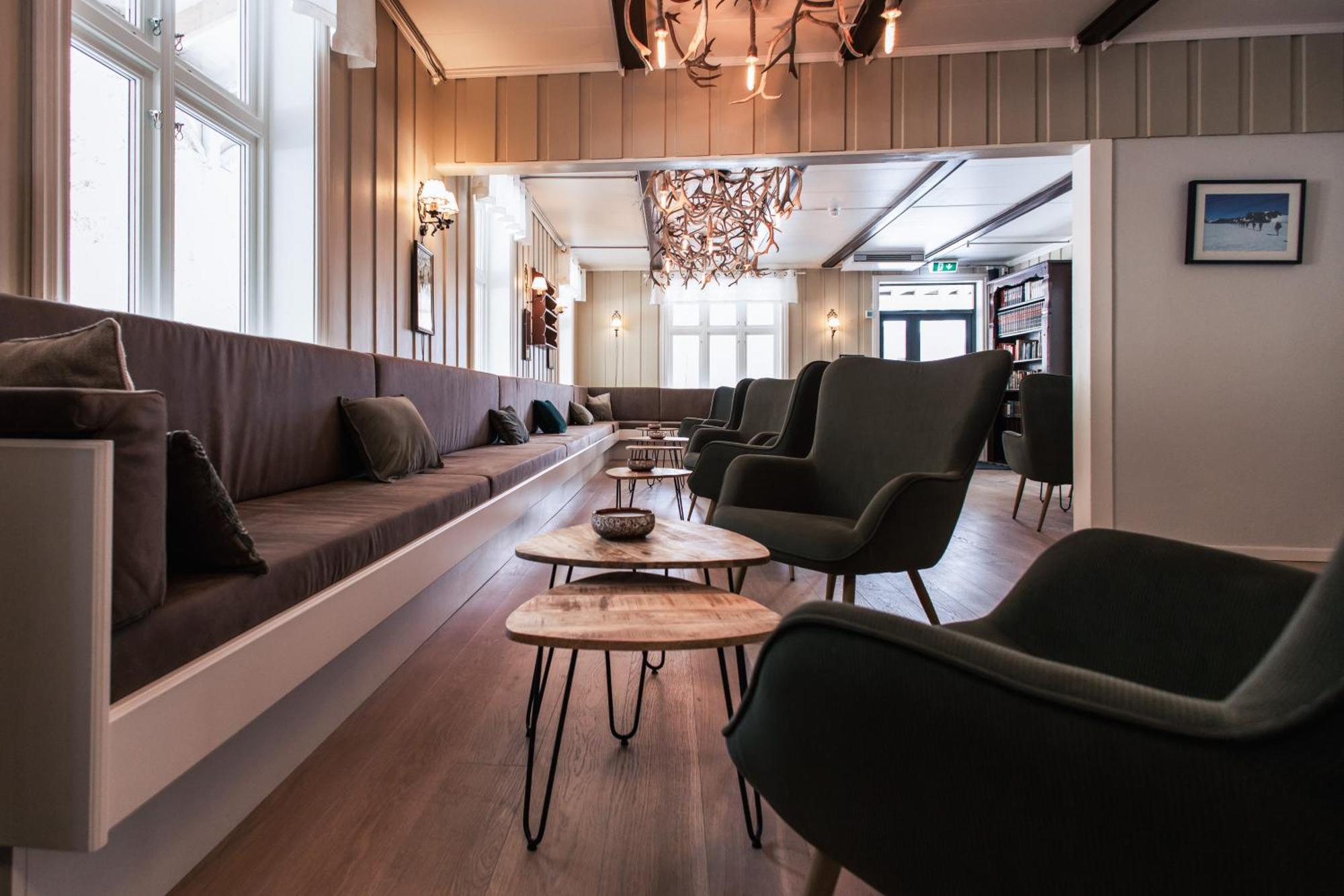 Heartbreak Hotel Nedre Heidal Buitenkant foto